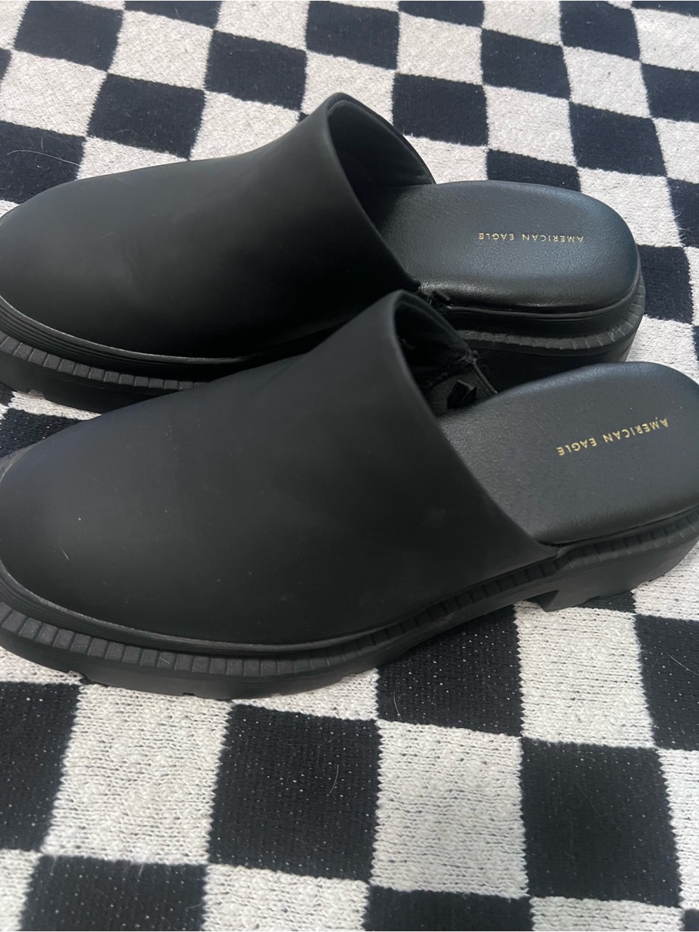 American Eagle Outfitters Black Slip-On Women's Clog Mules